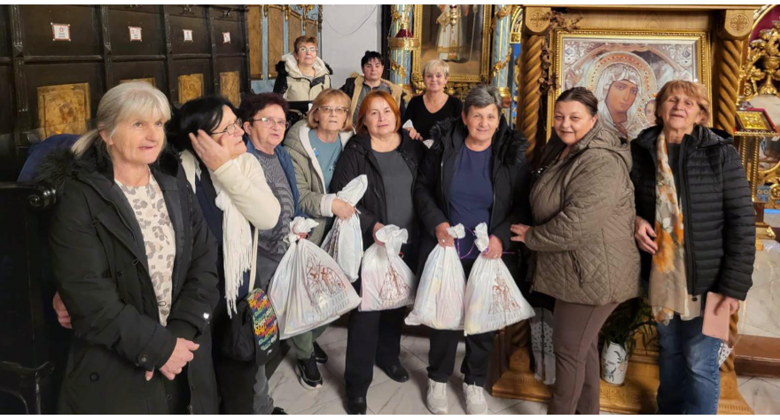 Шимановчанке припремиле 300 божићних пакетића