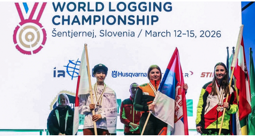 Sremica šampionka sveta sa motornom testerom