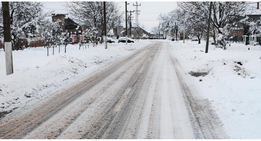 Сви главни путни правци проходни, али неопходан опрез