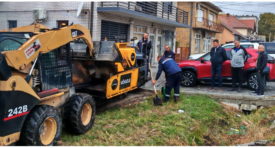 Novi trotoari u ulici Slobodana Bajića (Video)